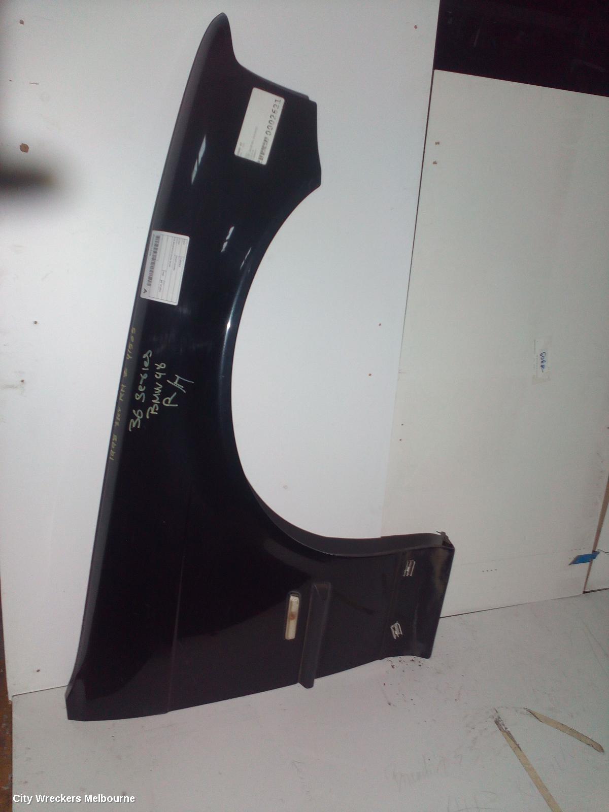 BMW 3 SERIES RIGHT GUARD, E36 SED/HATCH 09/1996 - 09/2000