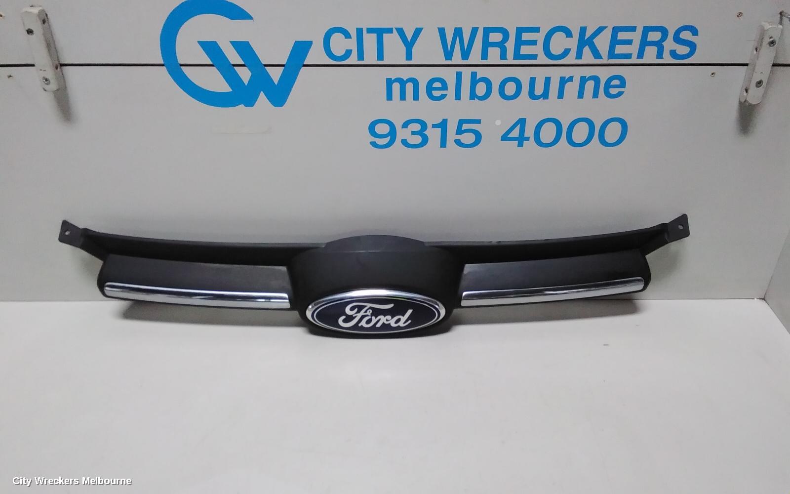 FORD FOCUS GRILLE, RADIATOR GRILLE, LW, AMBIENTE/TREND/SPORT, 05/2011 - 08/2015