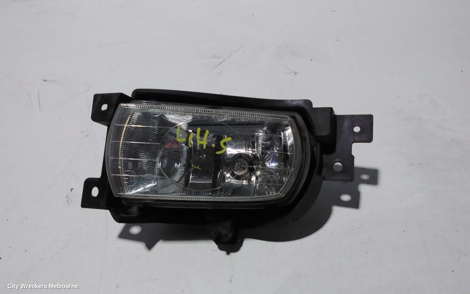 KIA CARNIVAL/GRAND CARNIVAL LEFT INDICATOR/FOG/SIDE, BUMPER FOGLAMP, VQ, 12/2005 - 12/2014