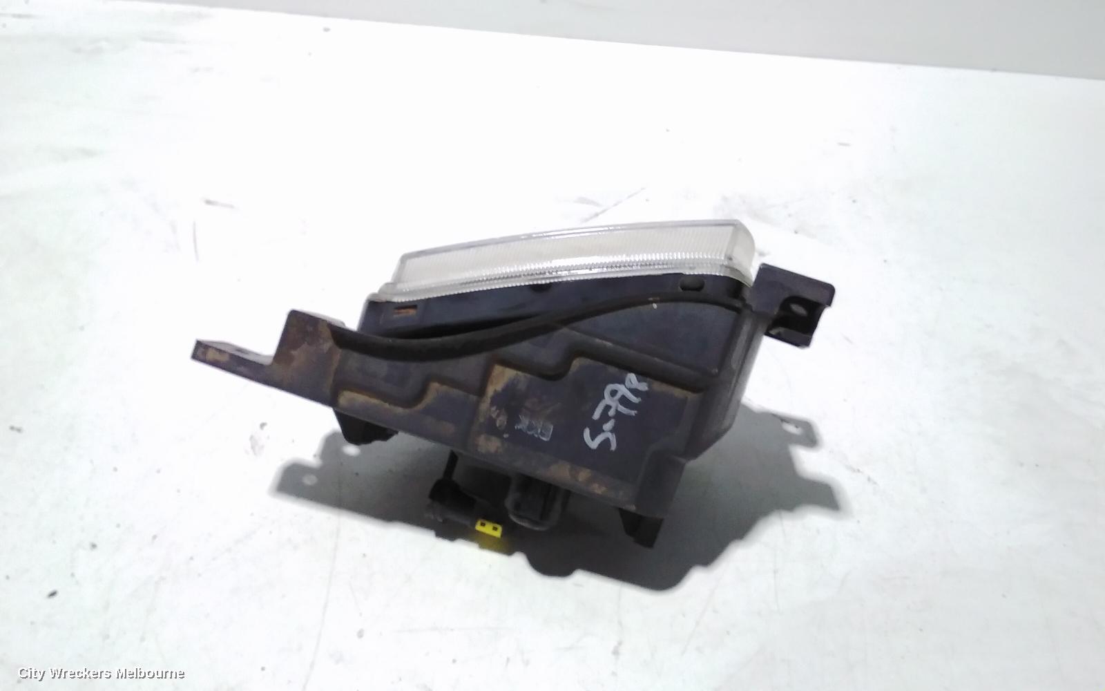 KIA CARNIVAL/GRAND CARNIVAL LEFT INDICATOR/FOG/SIDE, BUMPER FOGLAMP, VQ, 12/2005 - 12/2014