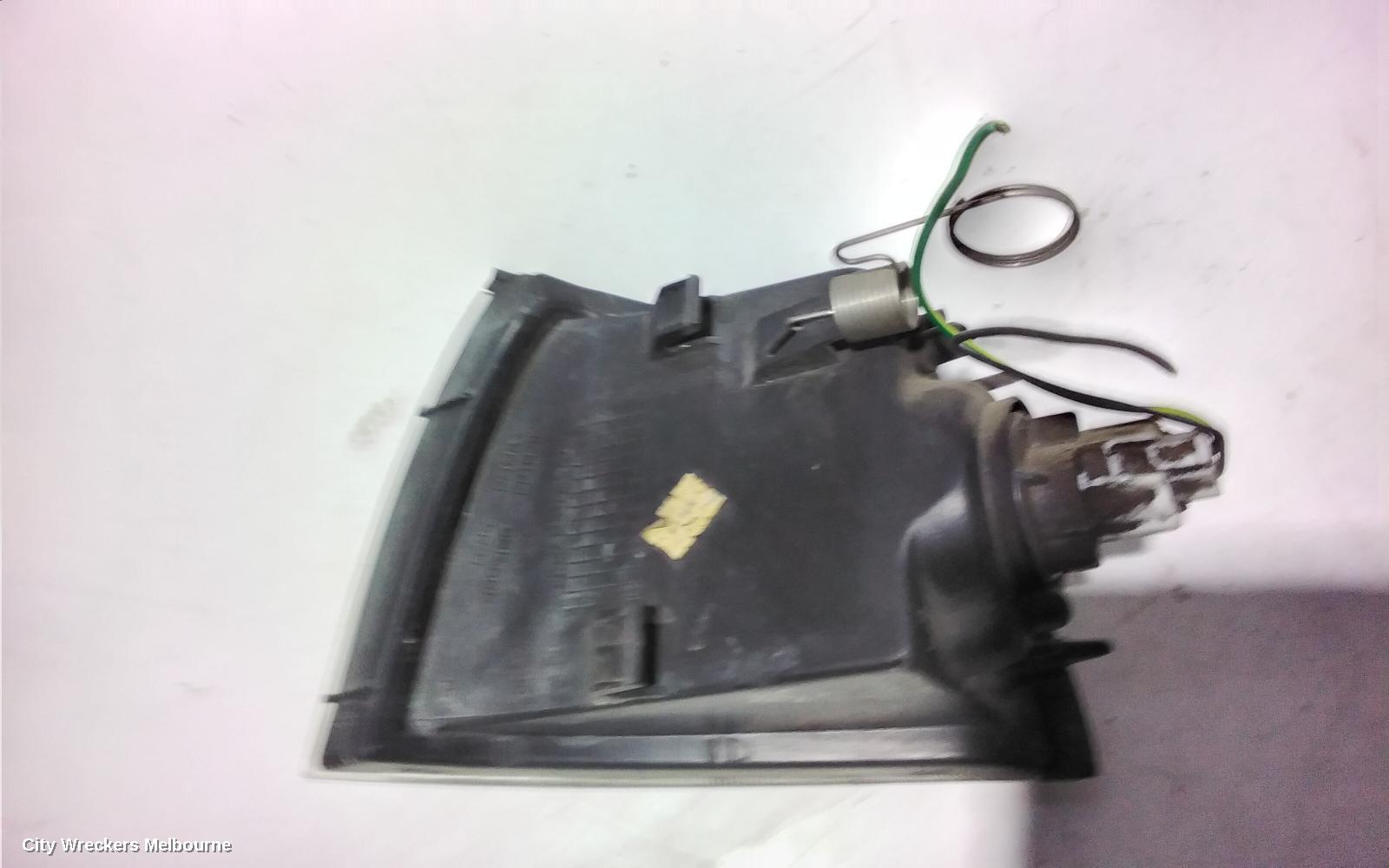 MITSUBISHI MAGNA RIGHT INDICATOR/FOG/SIDE, CORNER LAMP, TH-TJ, 03/1999 - 07/2003