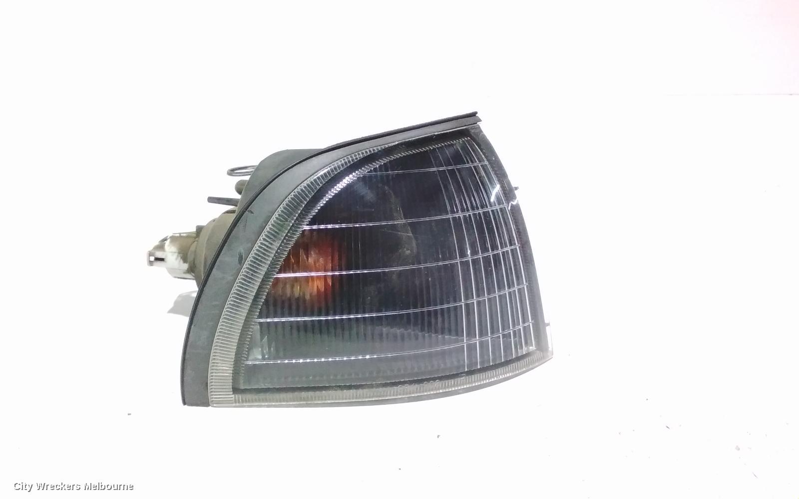 MITSUBISHI MAGNA RIGHT INDICATOR/FOG/SIDE, CORNER LAMP, TH-TJ, 03/1999 - 07/2003