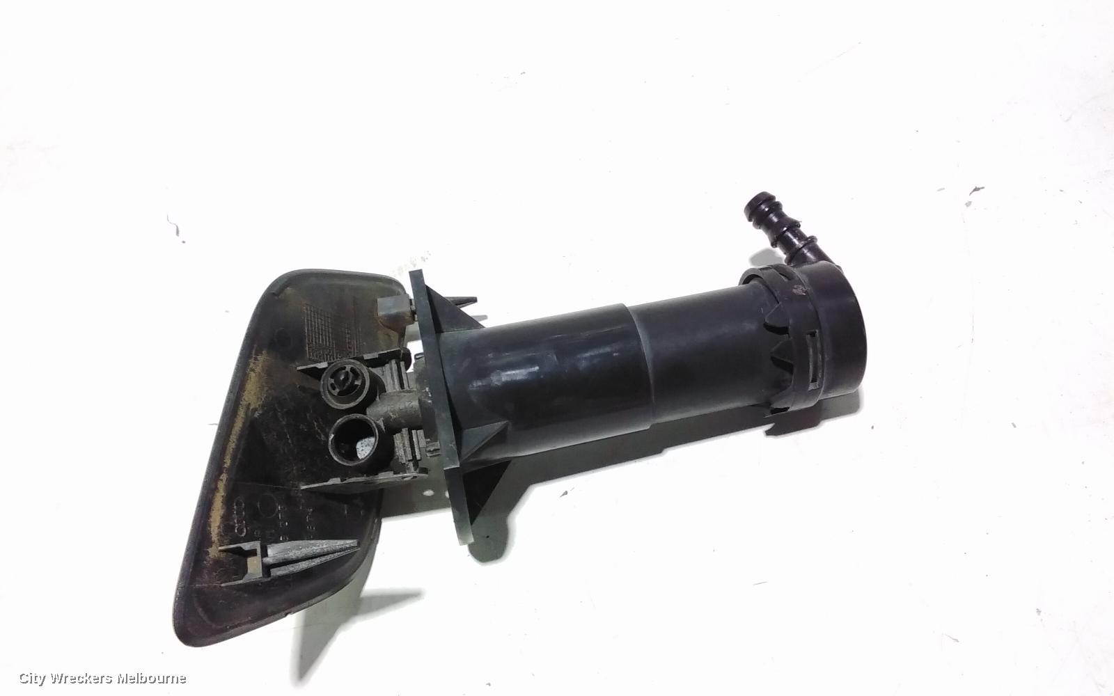 AUDI Q7 WASHER JET, 4L, 09/2006 - 08/2015