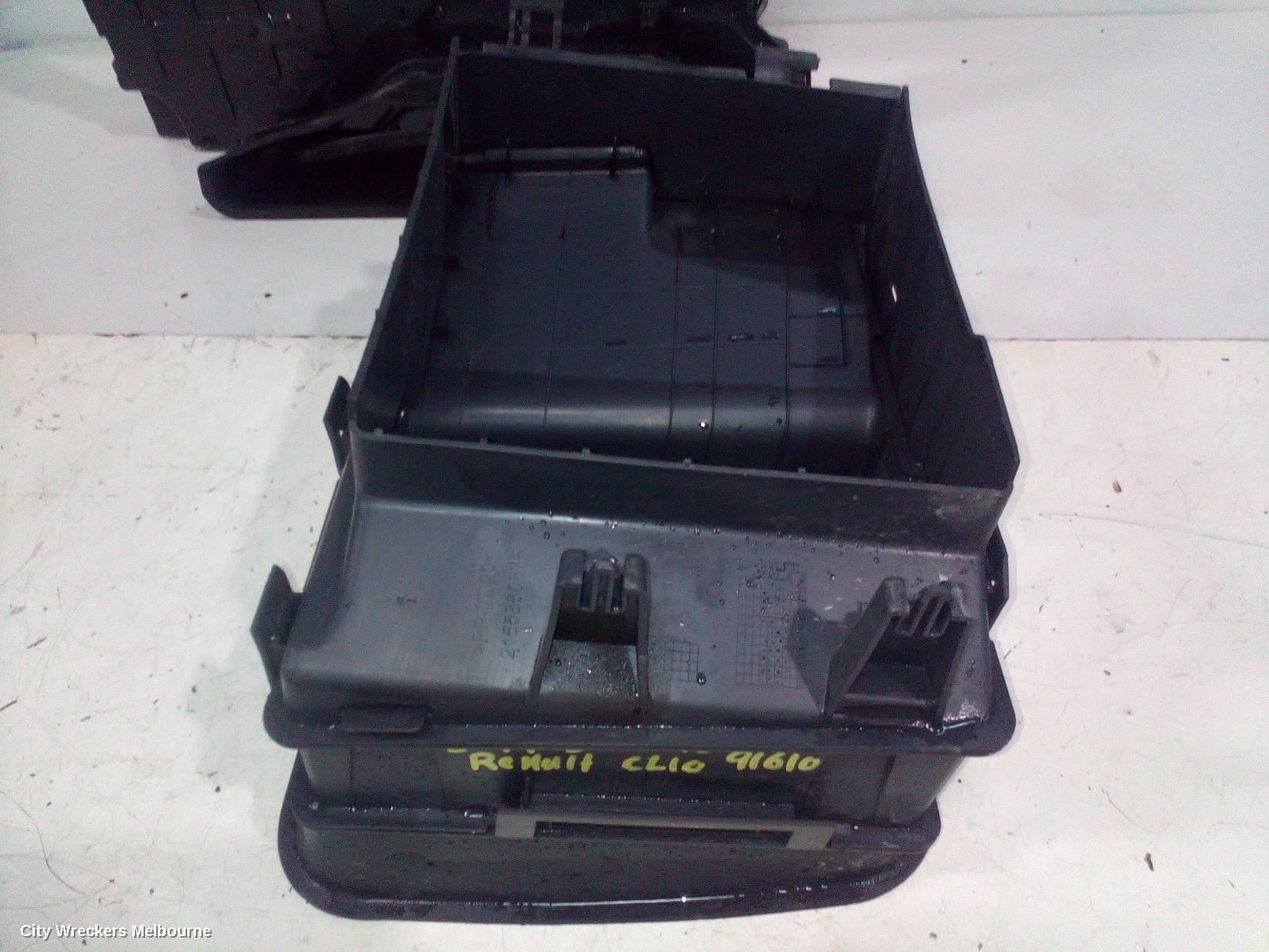 RENAULT CLIO FAN SHROUD, X98, 09/2013 - 10/2019