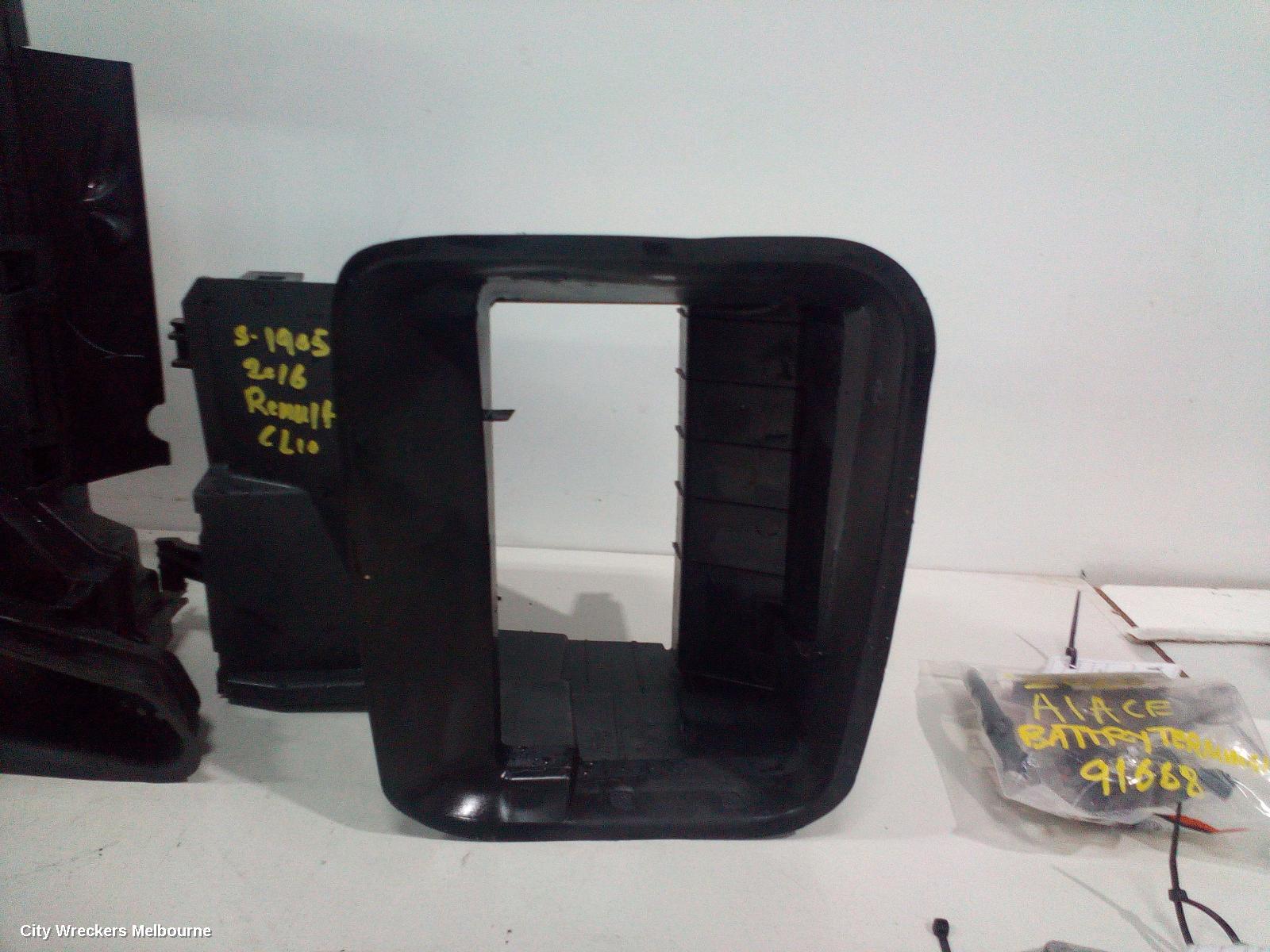RENAULT CLIO FAN SHROUD, X98, 09/2013 - 10/2019