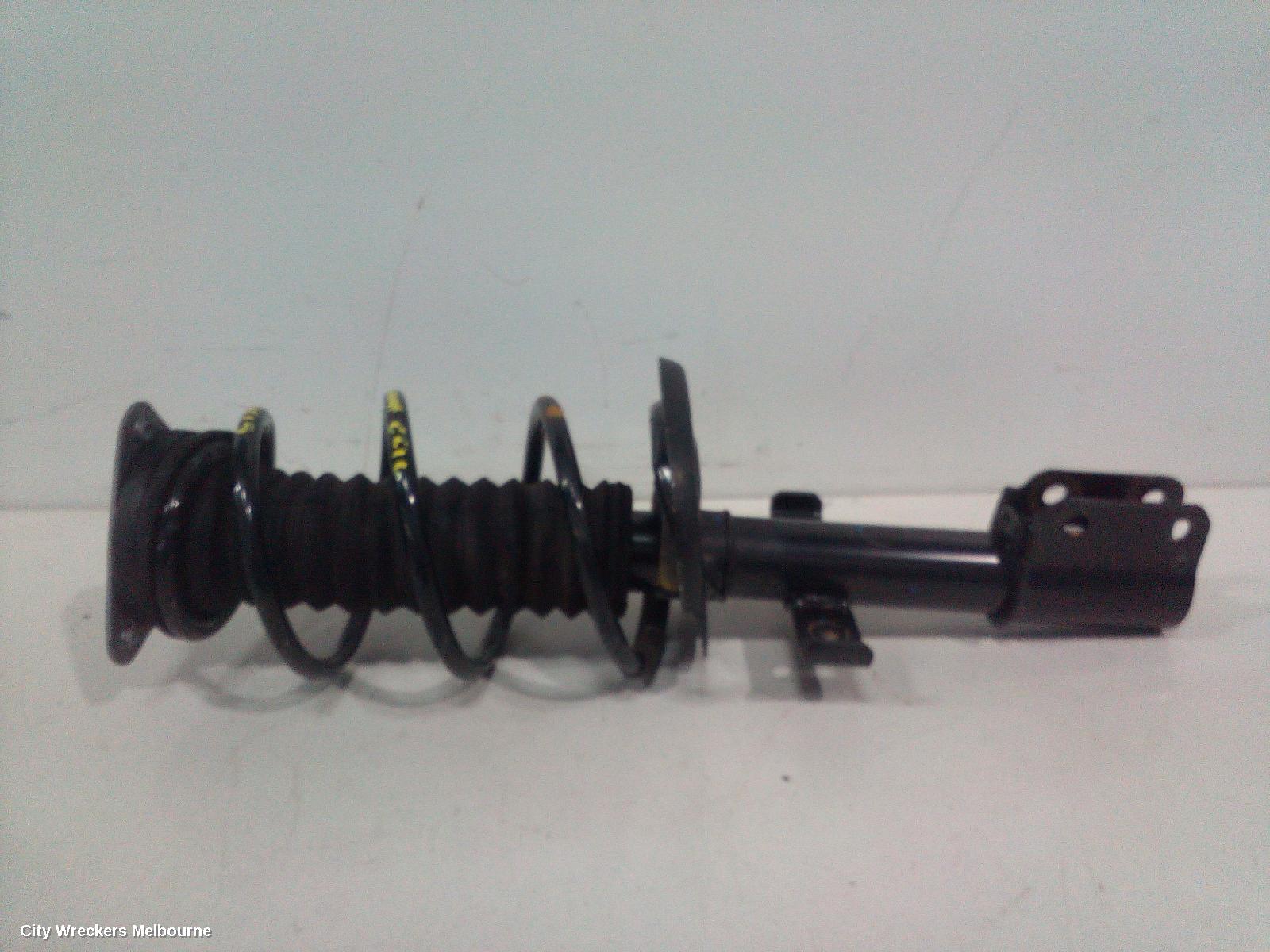 RENAULT CLIO RIGHT FRONT STRUT, X98, NON RS TYPE, 09/2013 - 10/2019