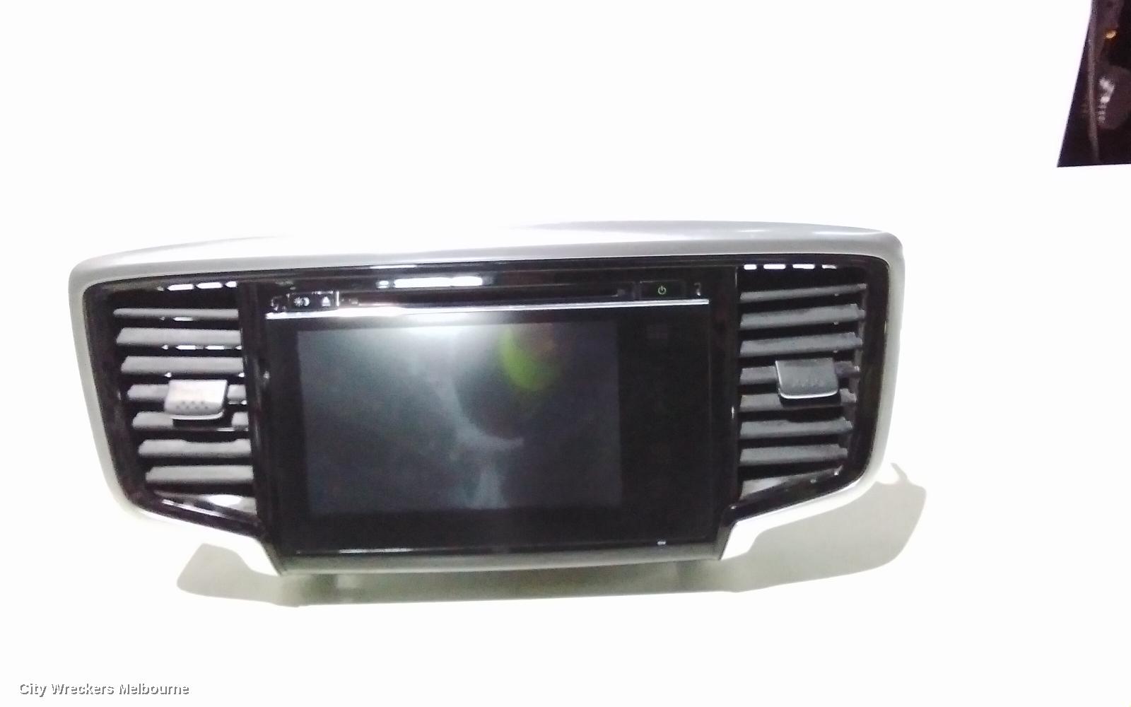 HONDA ODYSSEY RADIO/CD/DVD/SAT/TV, RC1, DISPLAY UNIT, 7IN TOUCHSCREEN, NON SAT NAV TYPE, 02/2014 - 12/2020