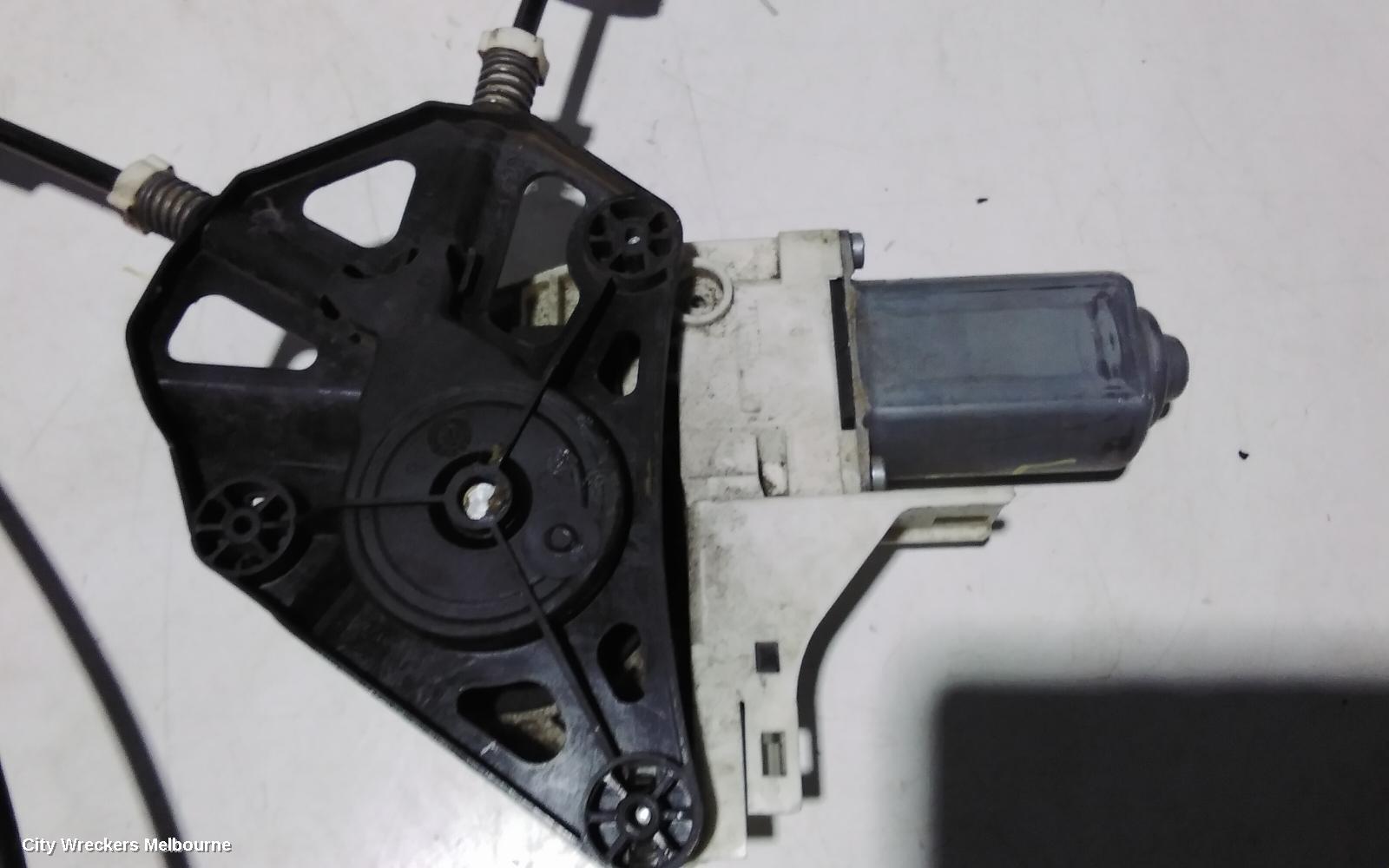 AUDI Q3 LEFT FRONT WINDOW REG/MOTOR, 8U, 03/2012 - 12/2018