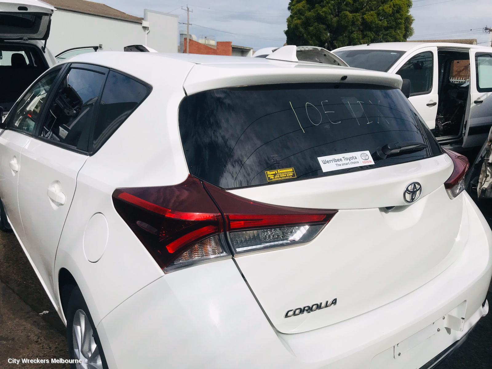 TOYOTA COROLLA RIGHT TAILLIGHT, ZRE182R, HATCH, 03/2015 - 06/2018