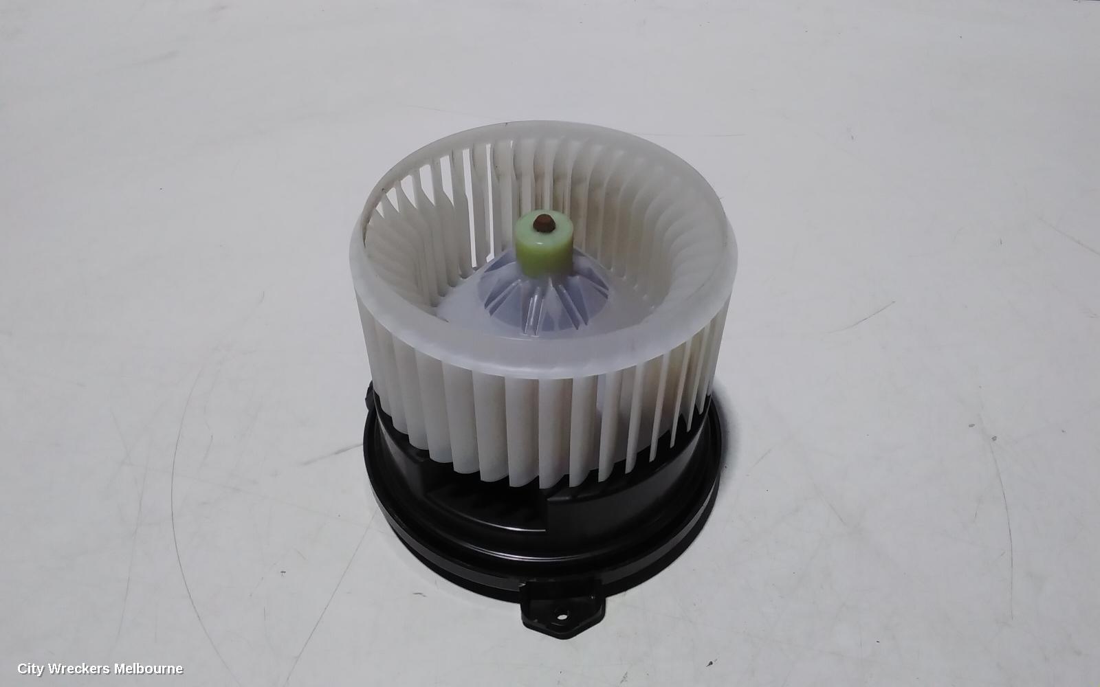 TOYOTA KLUGER HEATER FAN MOTOR, GSU40-GSU45, REAR, 05/2007 - 02/2014