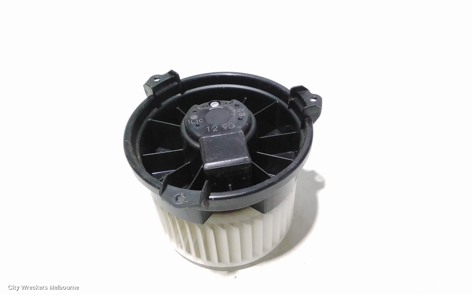 TOYOTA KLUGER HEATER FAN MOTOR, GSU40-GSU45, REAR, 05/2007 - 02/2014