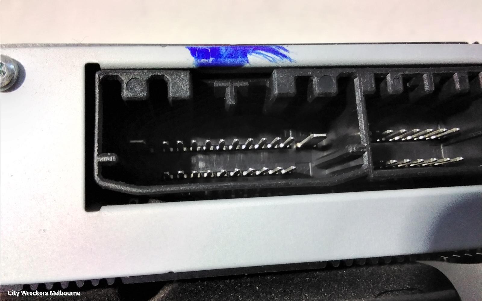 FIAT FREEMONT RADIO/CD/DVD/SAT/TV, AMPLIFIER, JF, 04/2013 - 01/2017