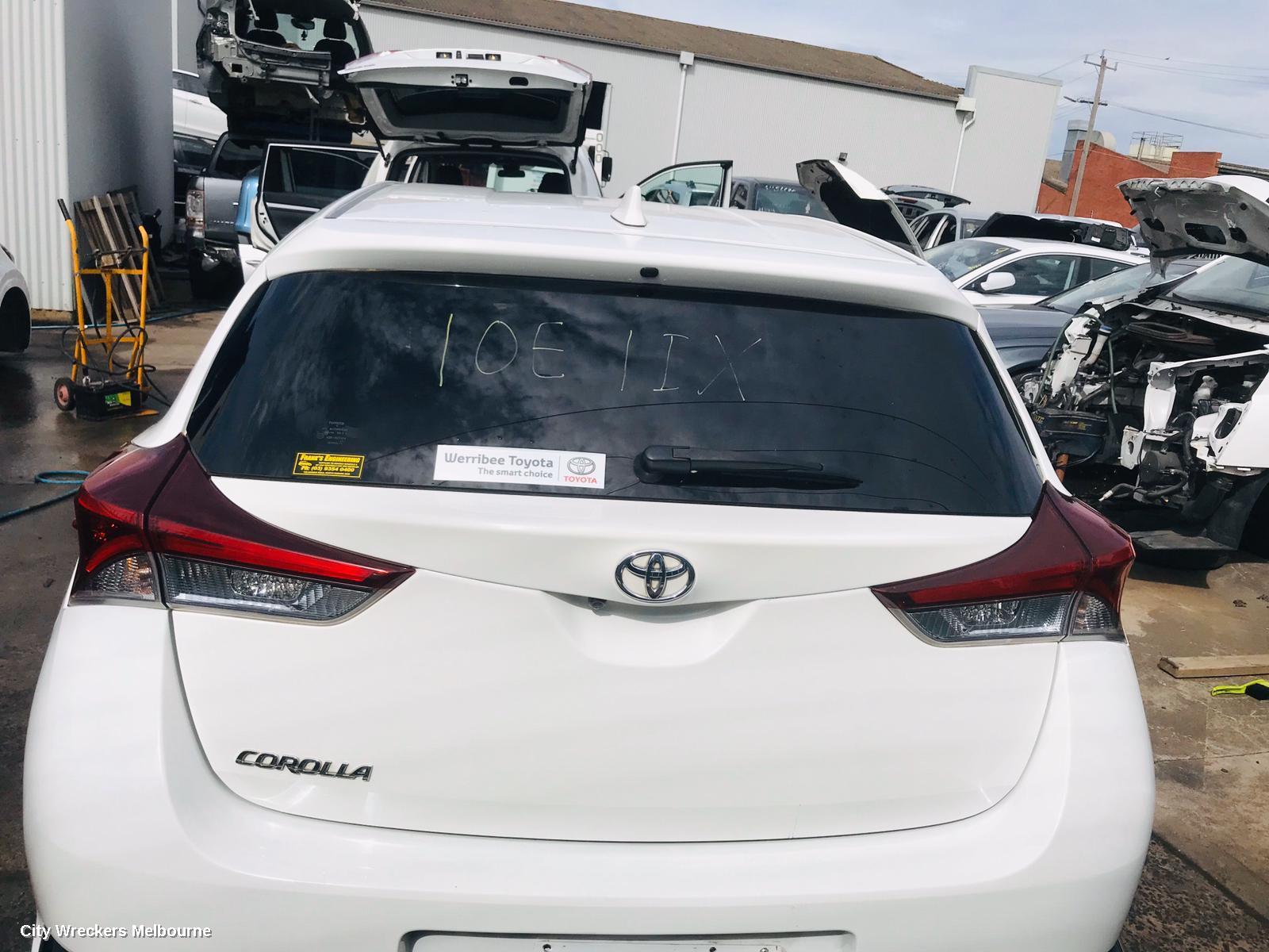 TOYOTA COROLLA RIGHT TAILLIGHT, ZRE182R, HATCH, 03/2015 - 06/2018