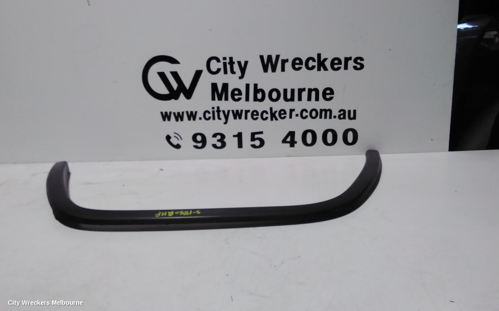 JEEP GRANDCHEROKEE WHEEL ARCH FLARE, WK, RH FRONT, 09/2016 ONWARDS