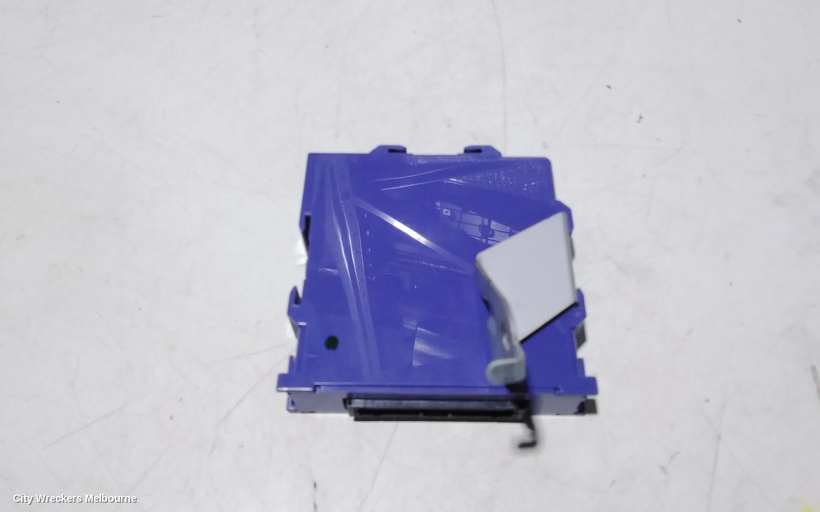 TOYOTA HIACE, 300 SERIES, 02/2019 ONWARDS, 89340 - 26220  COMPUTER ASSEMBLY  : 91730