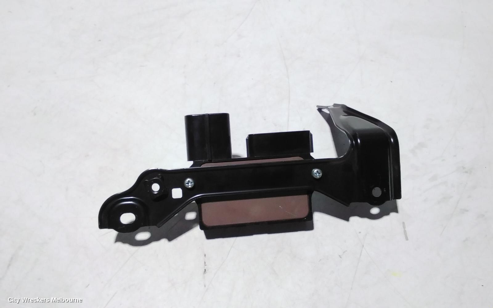 TOYOTA HIACE, 300 SERIES, 02/2019 ONWARDS, 89580 26040 ~ AIR INJECTOR CONTROL MODULE : 91732