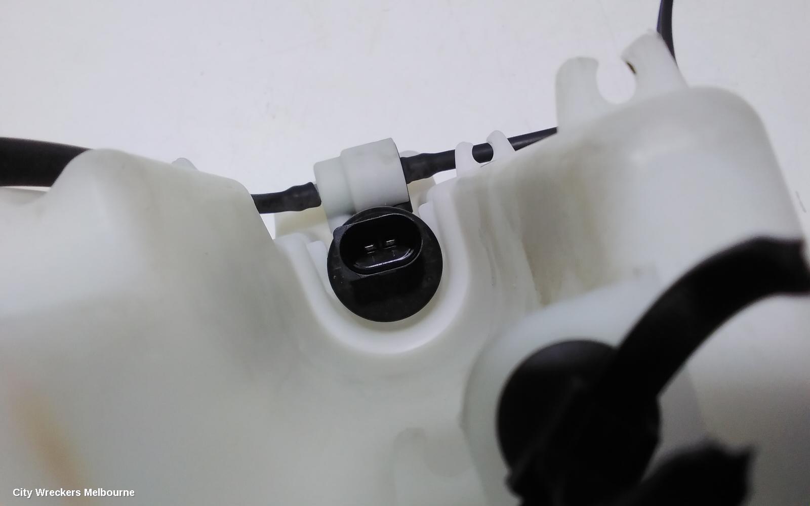 HOLDEN TRAX WASHER BOTTLE, TJ SERIES, 08/2013 - 12/2020