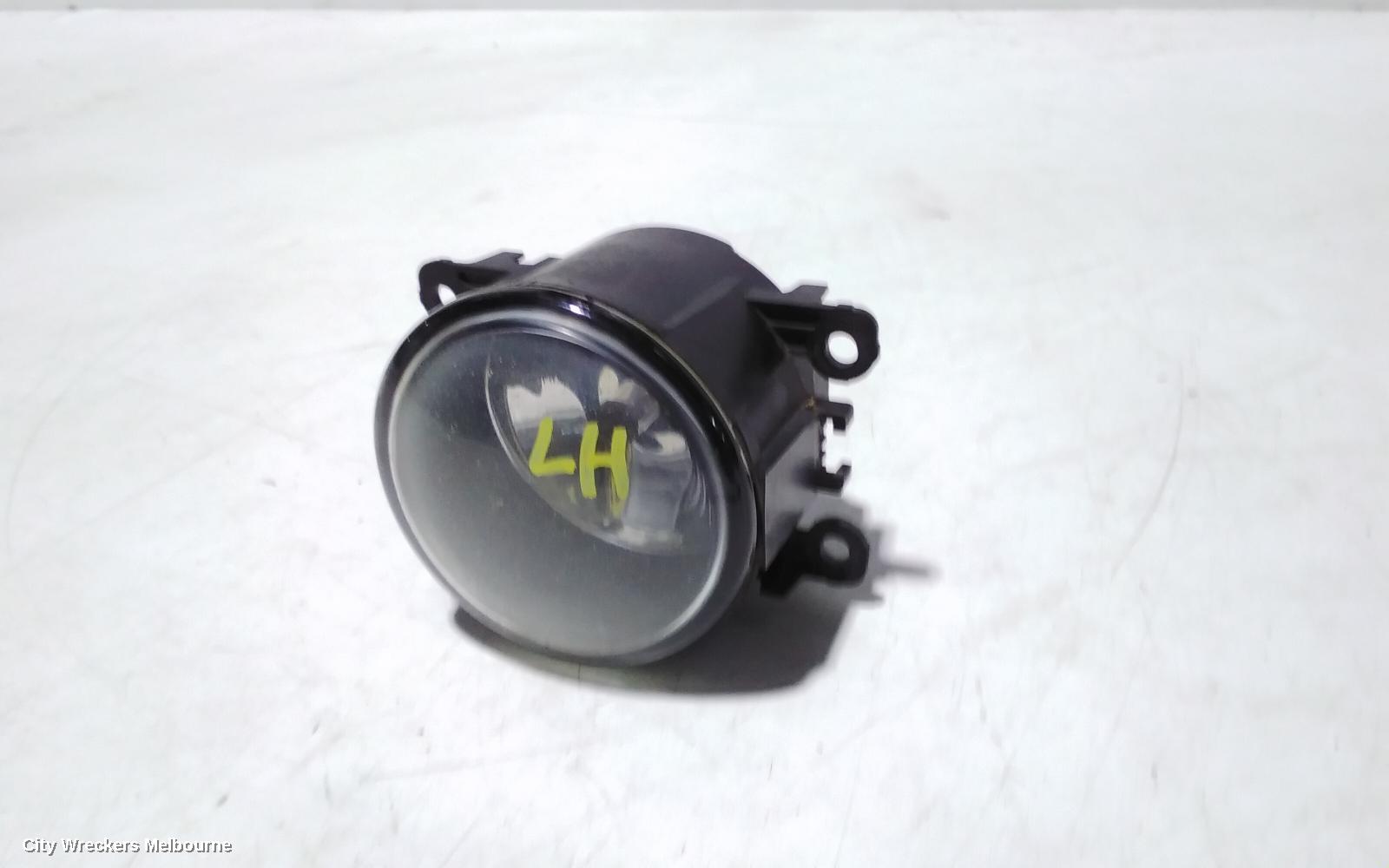 SUZUKI SWIFT LEFT INDICATOR/FOG/SIDE, FZ, 08/2010 - 03/2017