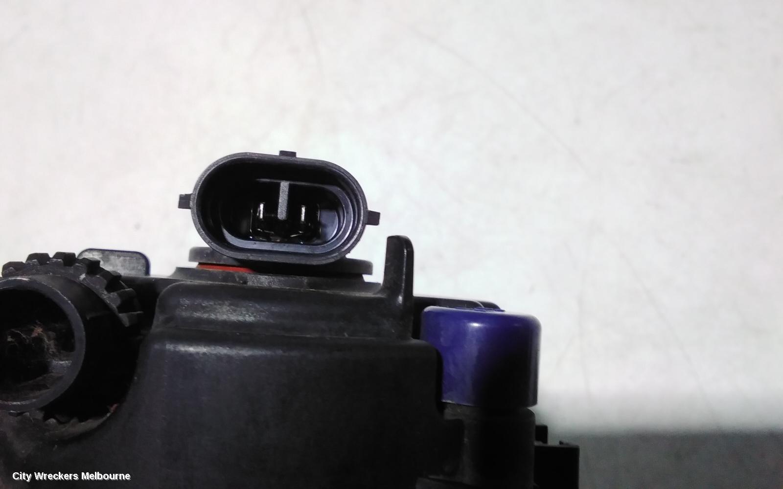 SUZUKI SWIFT LEFT INDICATOR/FOG/SIDE, FZ, 08/2010 - 03/2017
