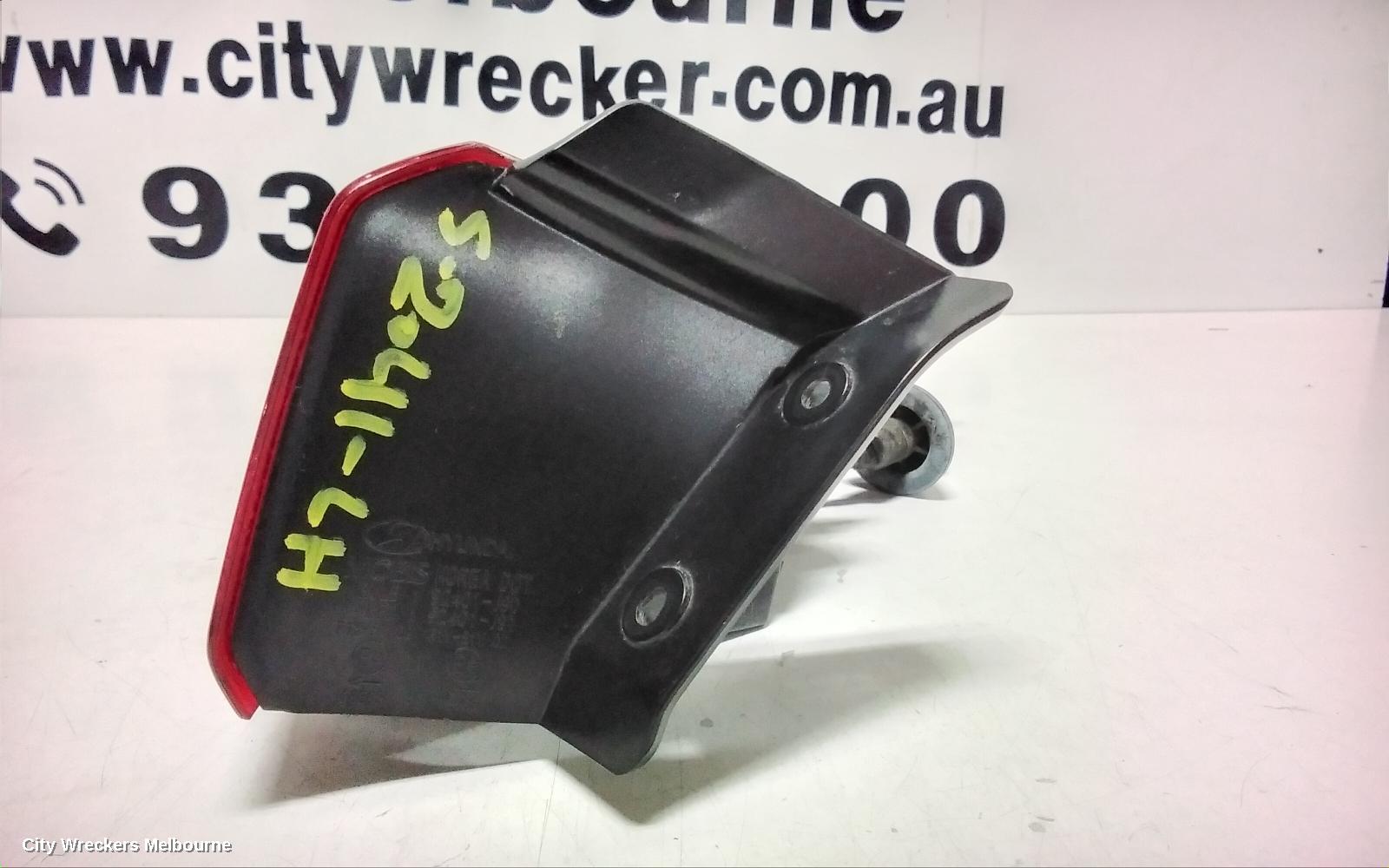 HYUNDAI KONA LEFT TAILLIGHT, OS, IN BODY, NON LED TYPE, 09/2017 - 10/2020