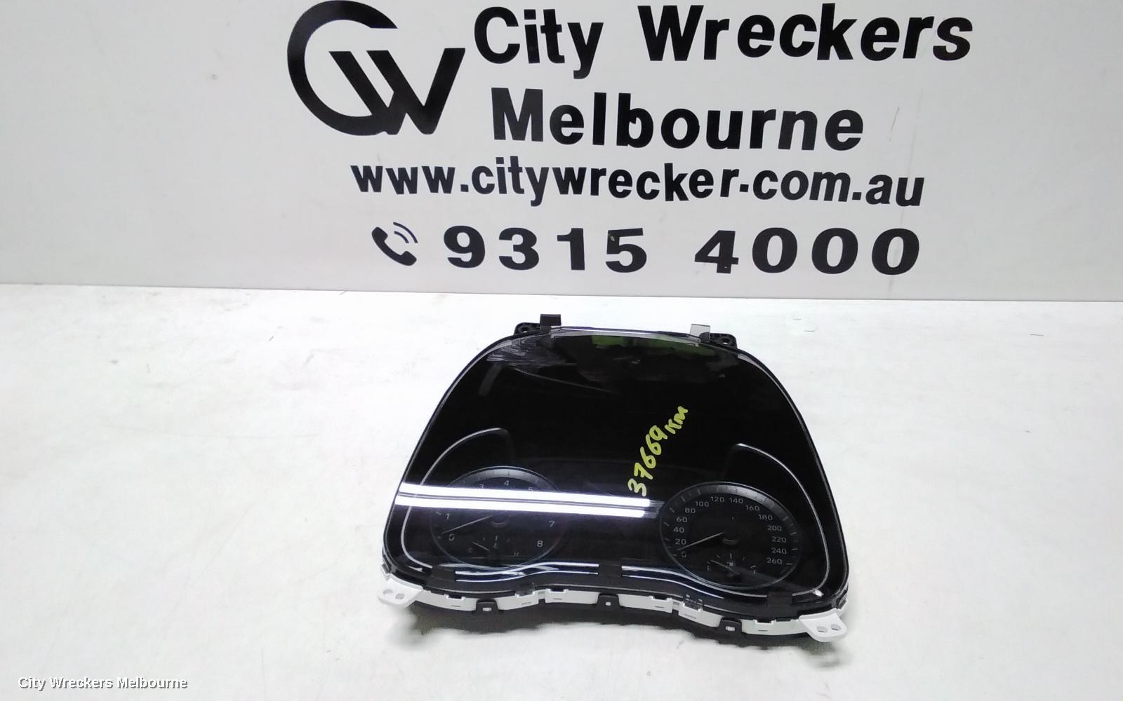 HYUNDAI KONA INSTRUMENT CLUSTER, INSTRUMENT CLUSTER, STANDARD TYPE, OS, 09/2017 ONWARDS