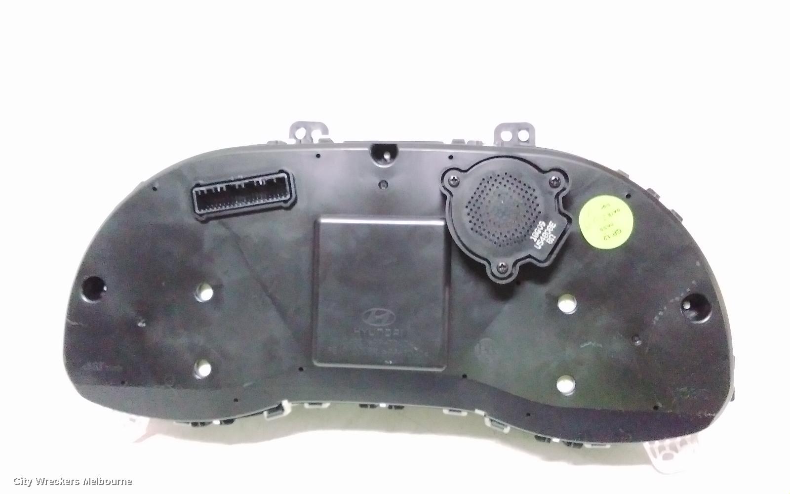 HYUNDAI KONA INSTRUMENT CLUSTER, INSTRUMENT CLUSTER, STANDARD TYPE, OS, 09/2017 ONWARDS