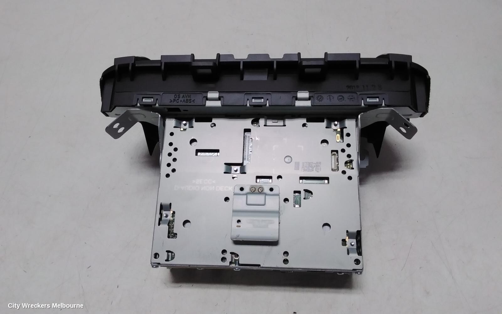 HYUNDAI KONA RADIO/CD/DVD/SAT/TV, DISPLAY UNIT, 8 IN, OS, 09/2017 ONWARDS