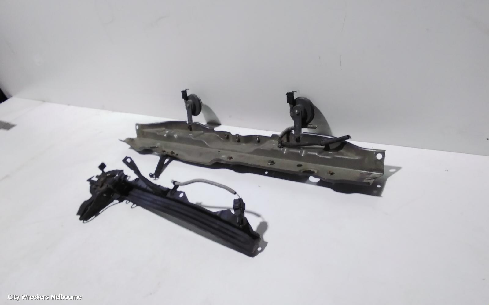 TOYOTA KLUGER RADIATOR SUPPORT, GSU40-GSU45, 07/2010 - 02/2014