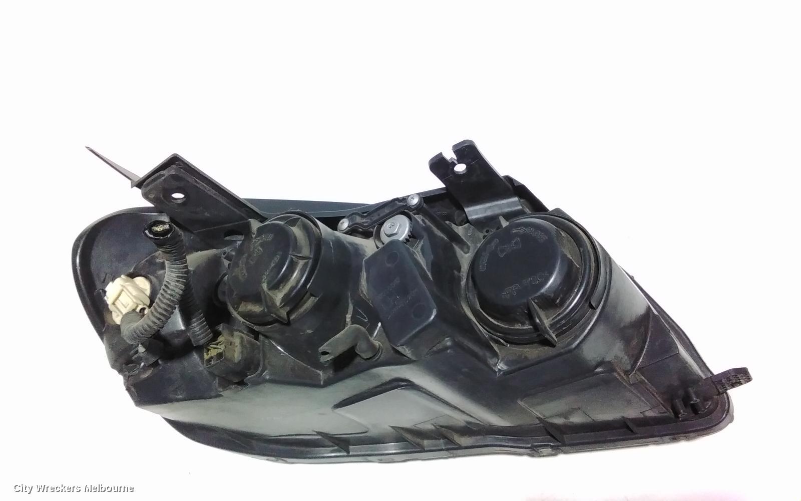 HOLDEN CAPTIVA LEFT HEADLAMP, CG, CX/LX/SX/CAPTIVA 7 (4TH VIN = C), CHROME INNER TYPE, 09/2006 - 02/2011