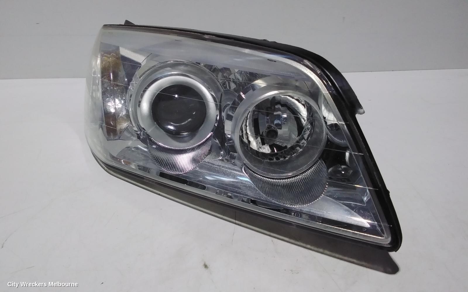 HOLDEN CAPTIVA RIGHT HEADLAMP, CG, CX/LX/SX/CAPTIVA 7 (4TH VIN = C), CHROME INNER TYPE, 09/2006 - 02/2011