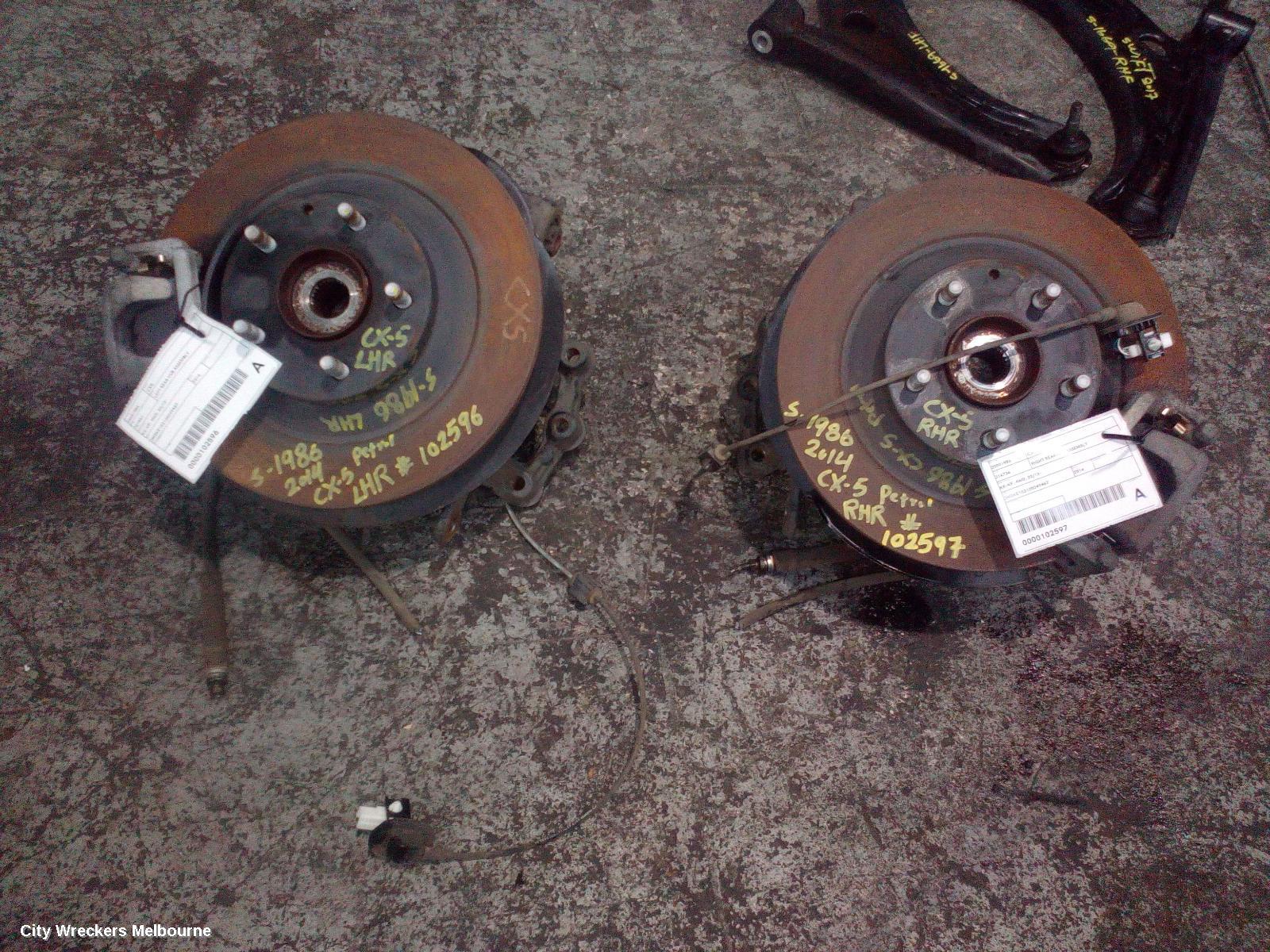MAZDA CX5 RIGHT REAR HUB ASSEMBLY, KE-KF, 4WD, BOLT TYPE SHOCK MOUNT, 02/2012 ONWARDS