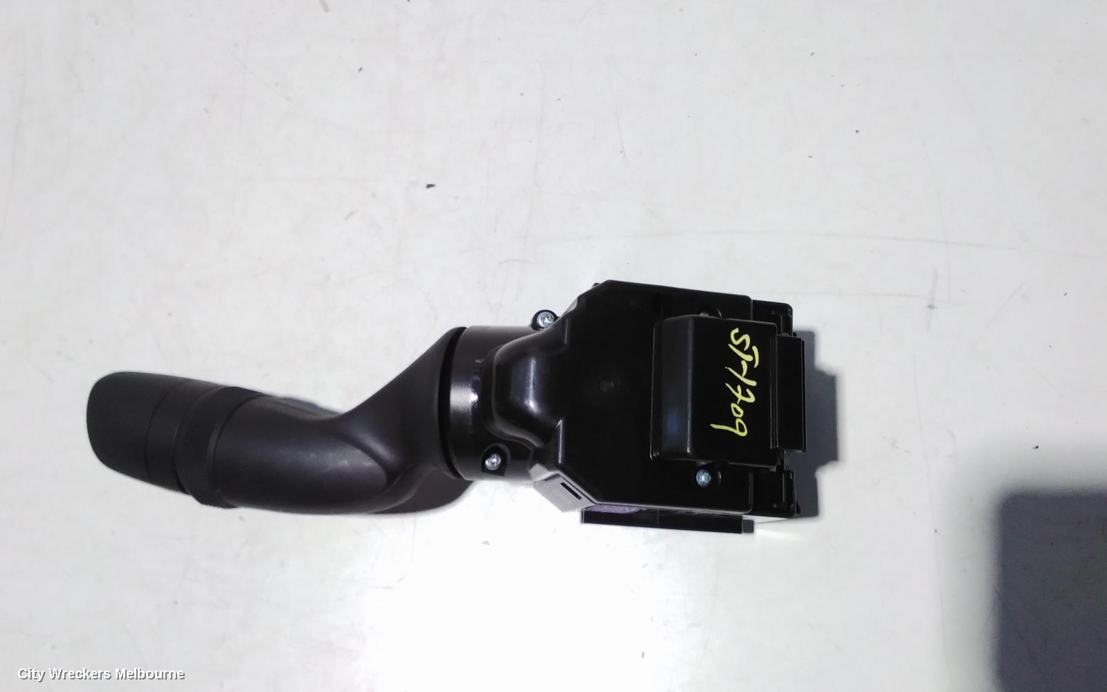 TOYOTA HIACE COMBINATION SWITCH, WIPER SWITCH, 300 SERIES, 04/2019 ONWARDS