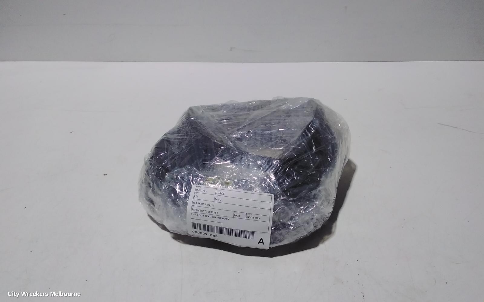 TOYOTA HIACE, 300 SERIES, 02/2019 ONWARDS, RHF DOOR SEAL  ON THE BODY: 91883