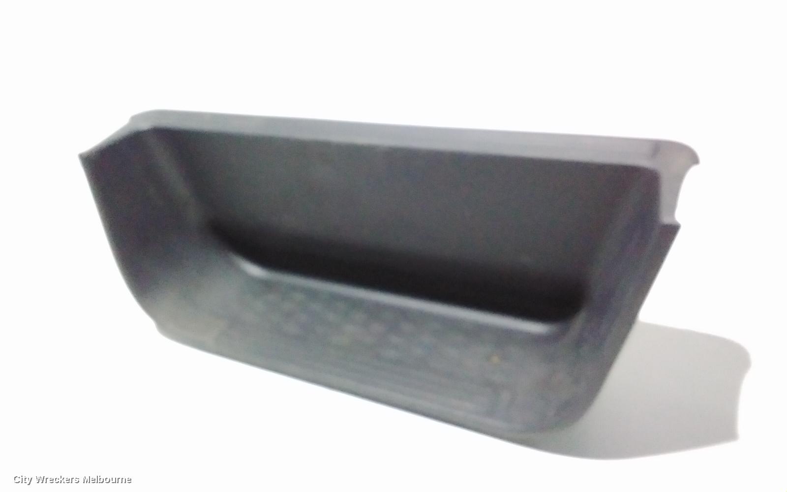TOYOTA HIACE SIDE STEP/SKIRT, 300 SERIES, 02/2019 ONWARDS