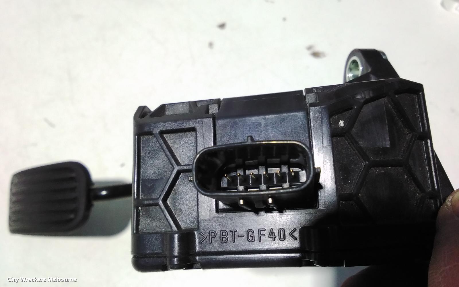 TOYOTA HIACE PEDAL ASSEMBLY, 300 SERIES, ACCELERATOR PEDAL, 02/2019 ONWARDS