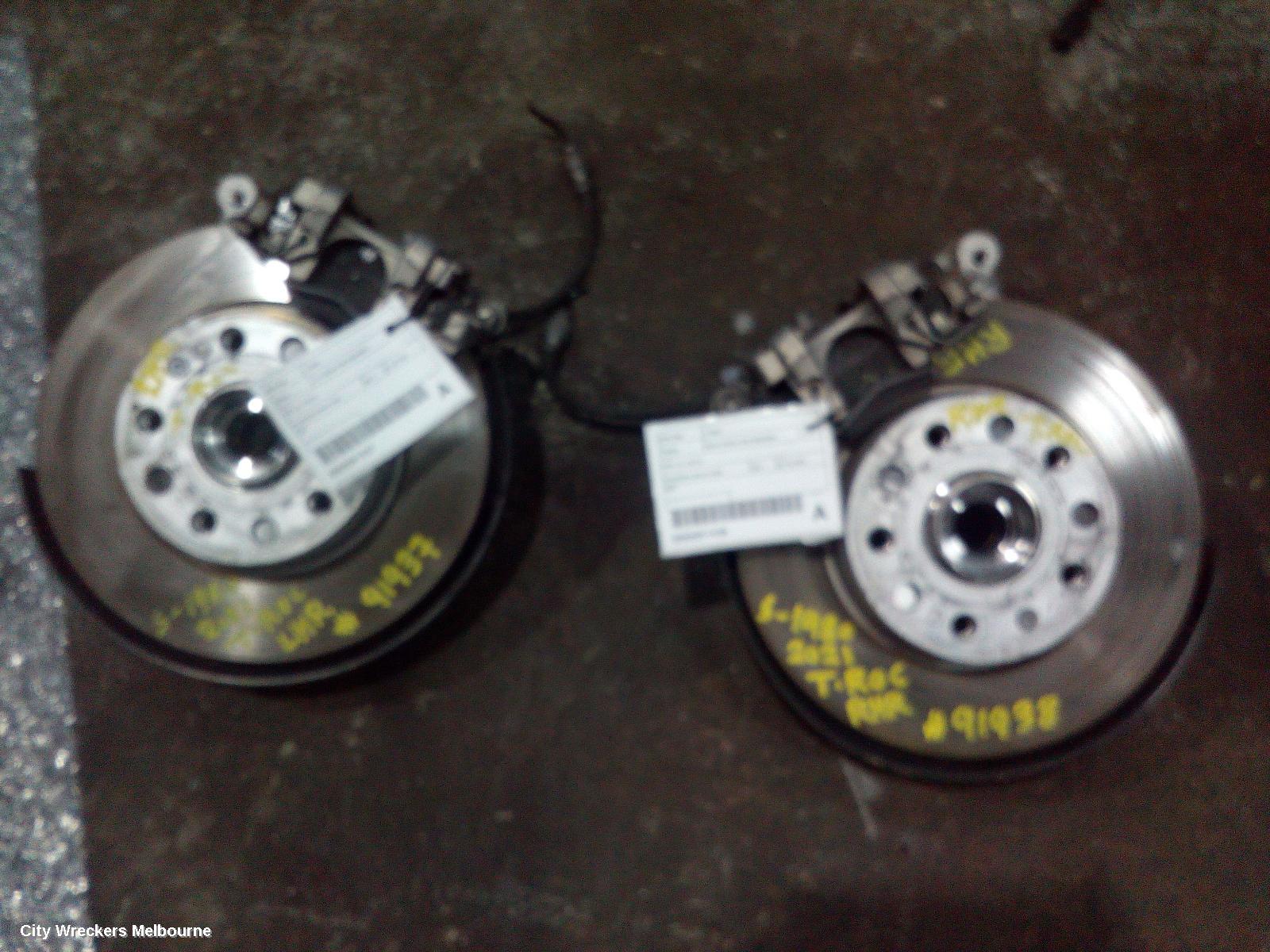 VOLKSWAGEN T-ROC RIGHT REAR HUB ASSEMBLY, AWD, A1, 03/2020 ONWARDS