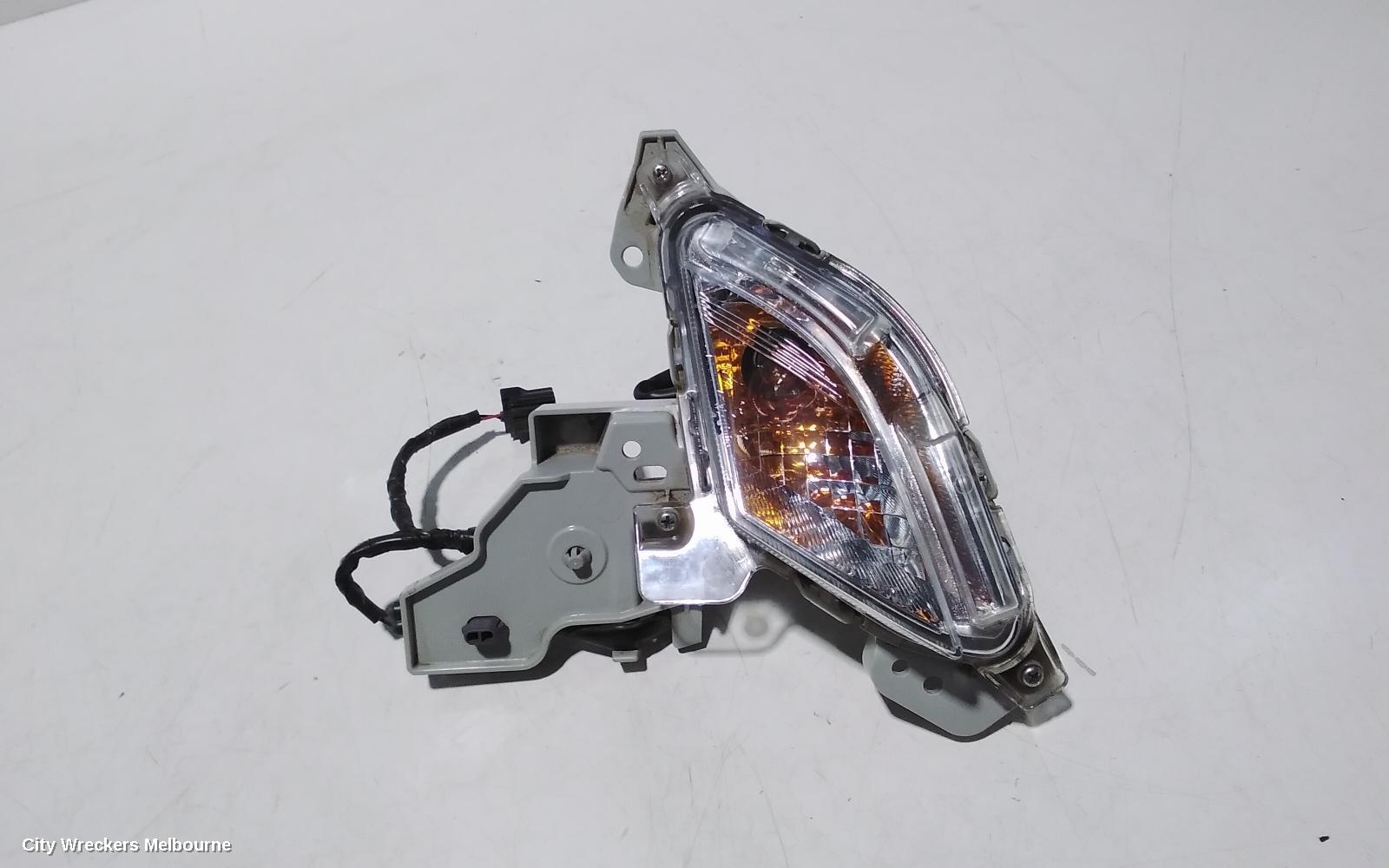 MAZDA CX3 RIGHT INDICATOR/FOG/SIDE, BUMPER FLASHER, DK, 03/2015 ONWARDS