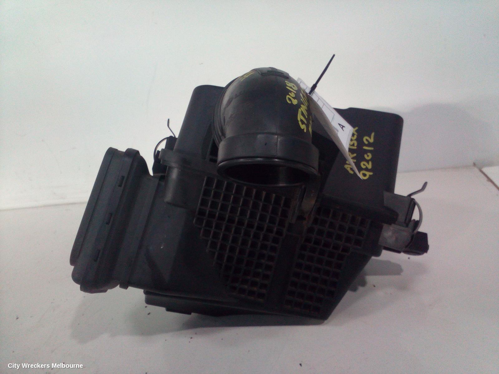 KIA STINGER AIR CLEANER/BOX, AIR CLEANER, CK, 3.3, PETROL, RH SIDE, 06/2017 ONWARDS