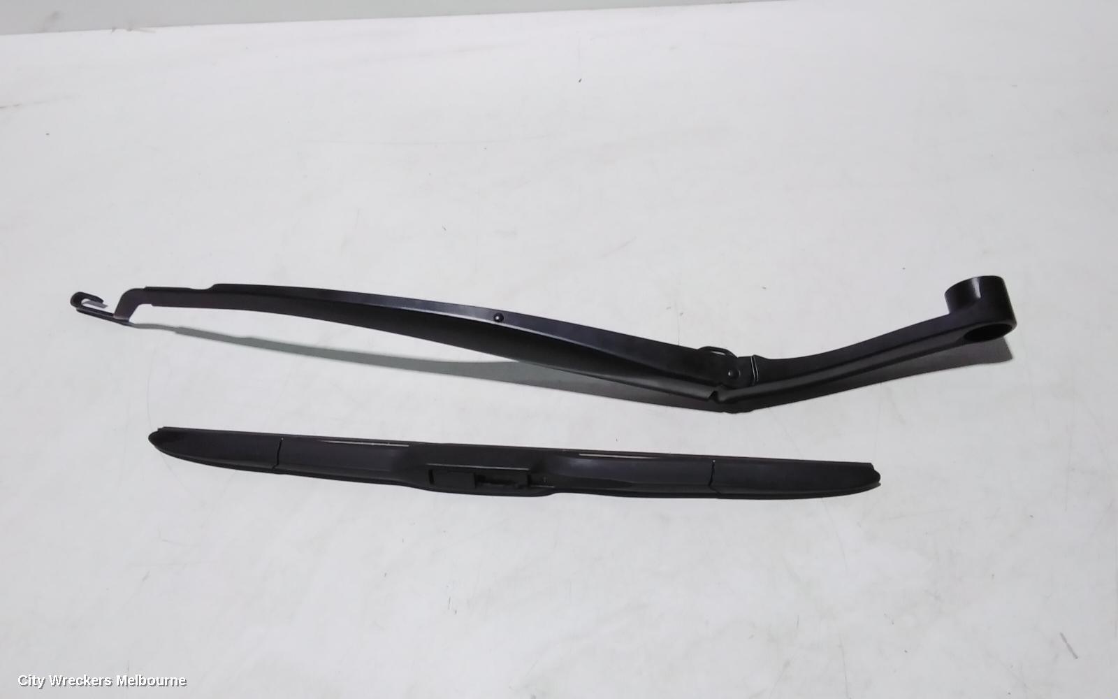 KIA STINGER WIPER ARM, CK, FRONT (LH SIDE), 06/2017 - 04/2023
