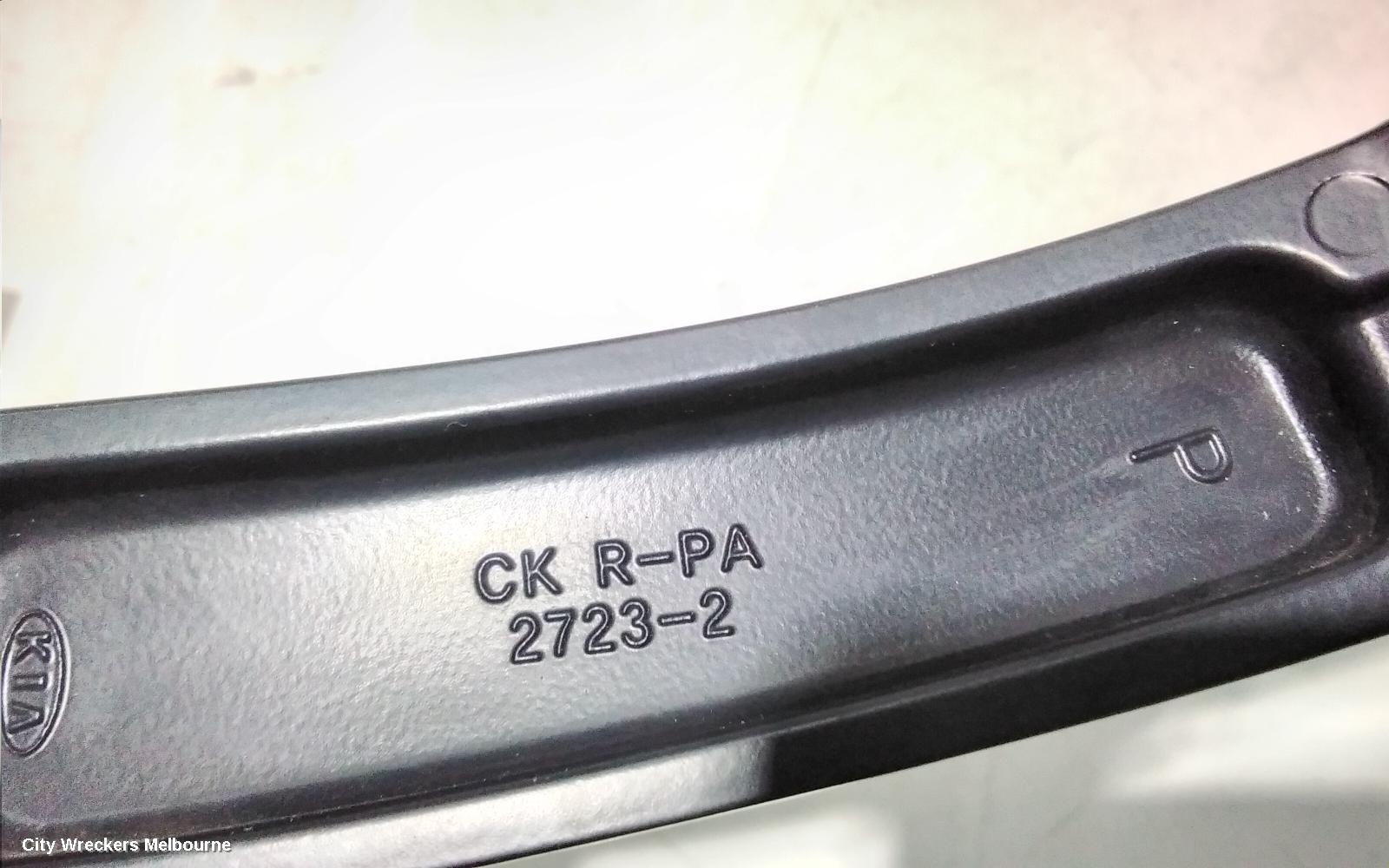 KIA STINGER WIPER ARM, CK, FRONT (LH SIDE), 06/2017 - 04/2023