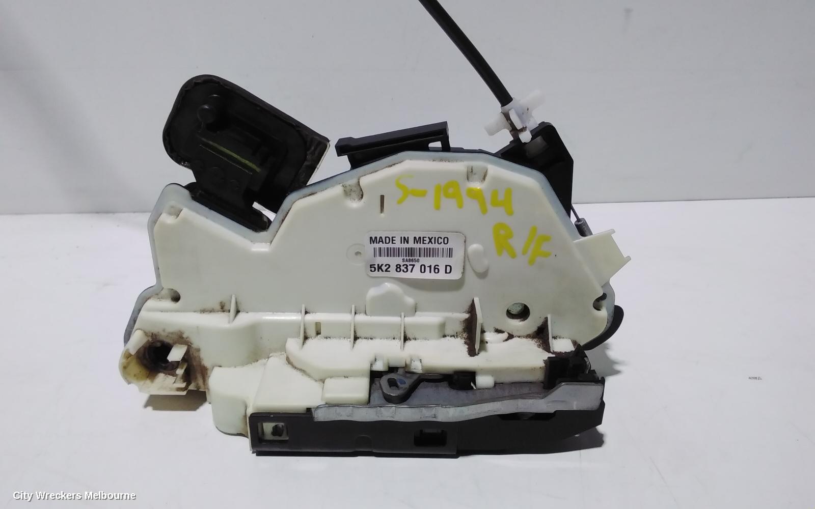 VOLKSWAGEN JETTA DOOR/BOOT/GATE LOCK, RIGHT FRONT DOOR LOCK, P/N 5K2837016D, 1B, 02/2011 - 12/2017