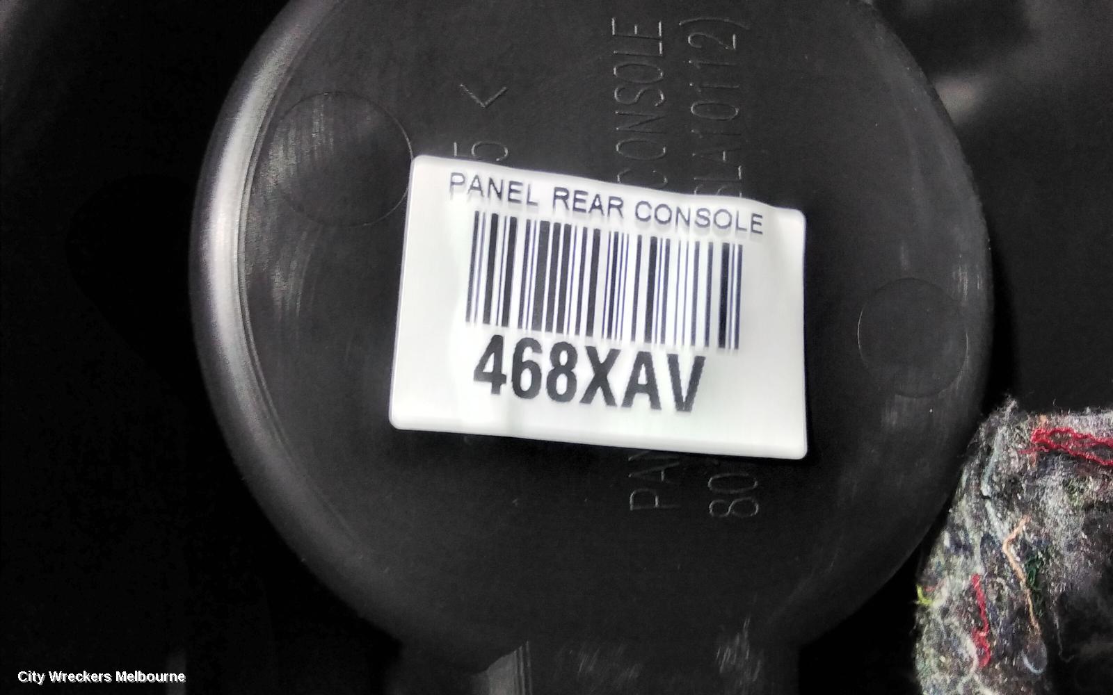 MITSUBISHI TRITON CONSOLE, CENTRE CONSOLE, AUTO T/M, 4WD, NON HILL DECENT ASSIST TYPE, BLACK, MQ-MR, 03/2015 - 10/2023