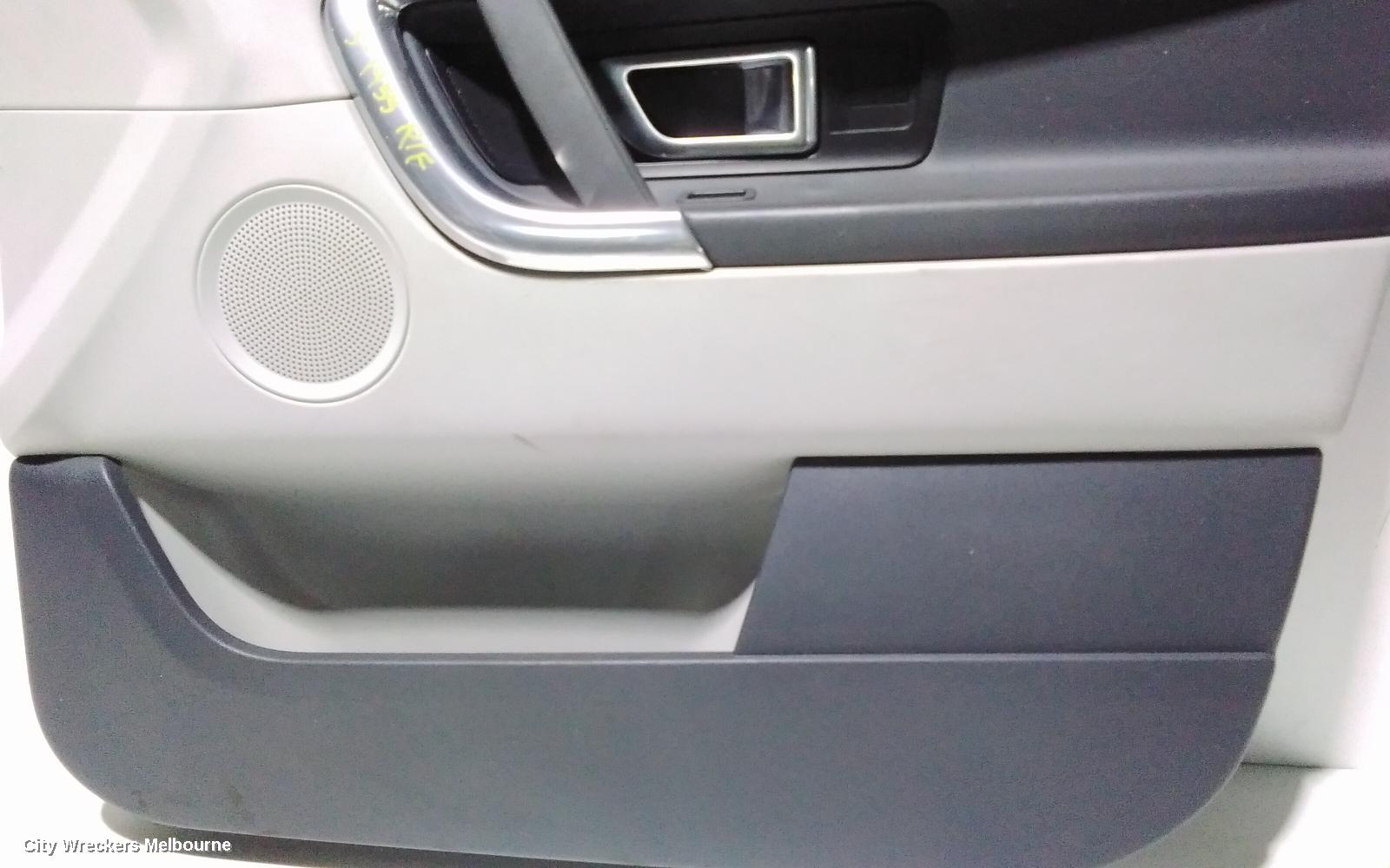LAND ROVER DISCOVERY SPORT DOOR TRIM, RH FRONT, L550, LEATHER, BLACK, SE/HSE, 01/2015 - 06/2019