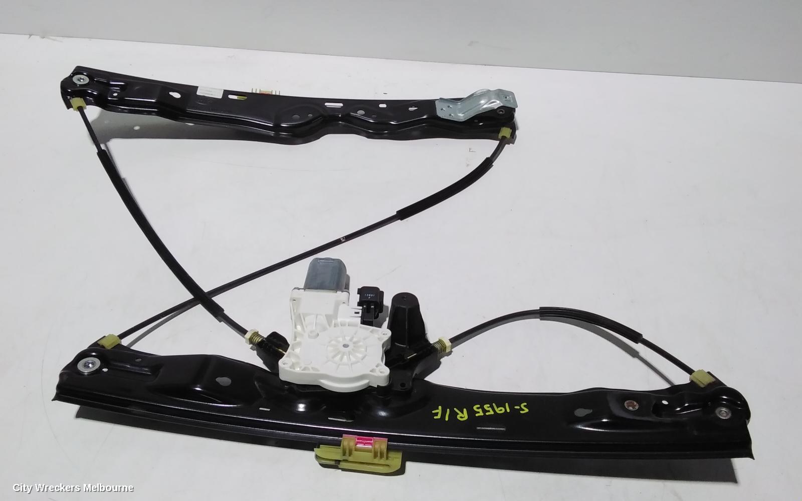 LAND ROVER DISCOVERY SPORT RIGHT FRONT WINDOW REG/MOTOR, L550, 01/2015 ONWARDS