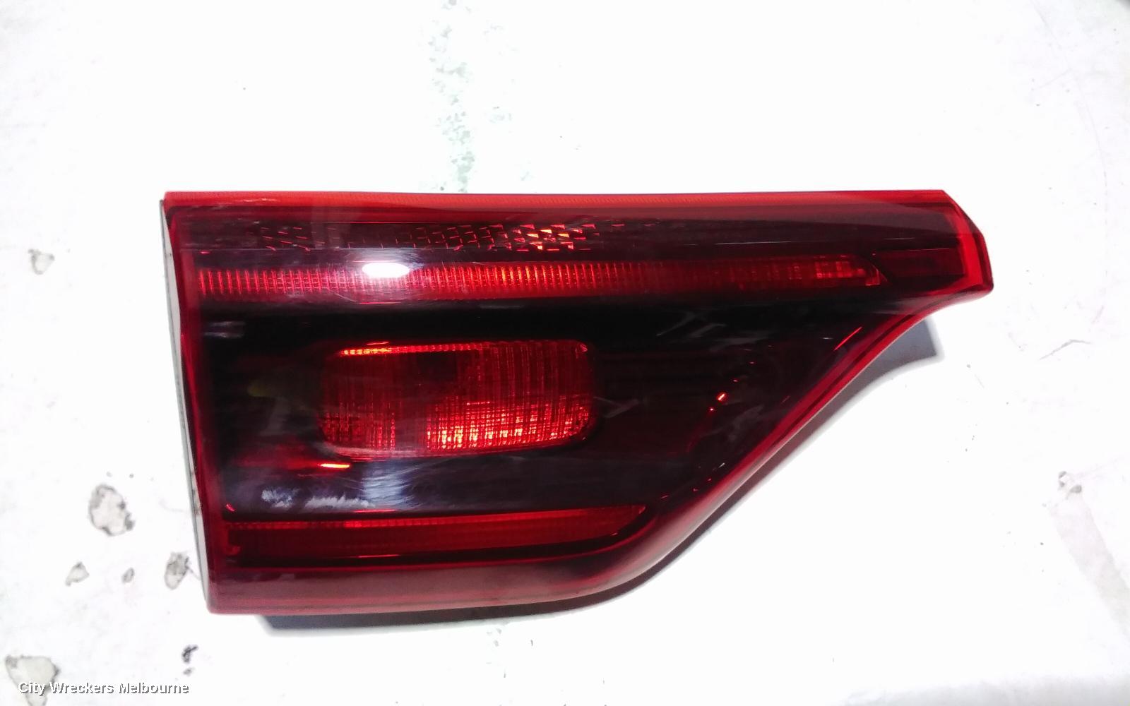 KIA SPORTAGE REAR GARNISH, TAILGATE LAMP (LH SIDE), SI PREMIUM/SI, QL, 07/2018 - 08/2021