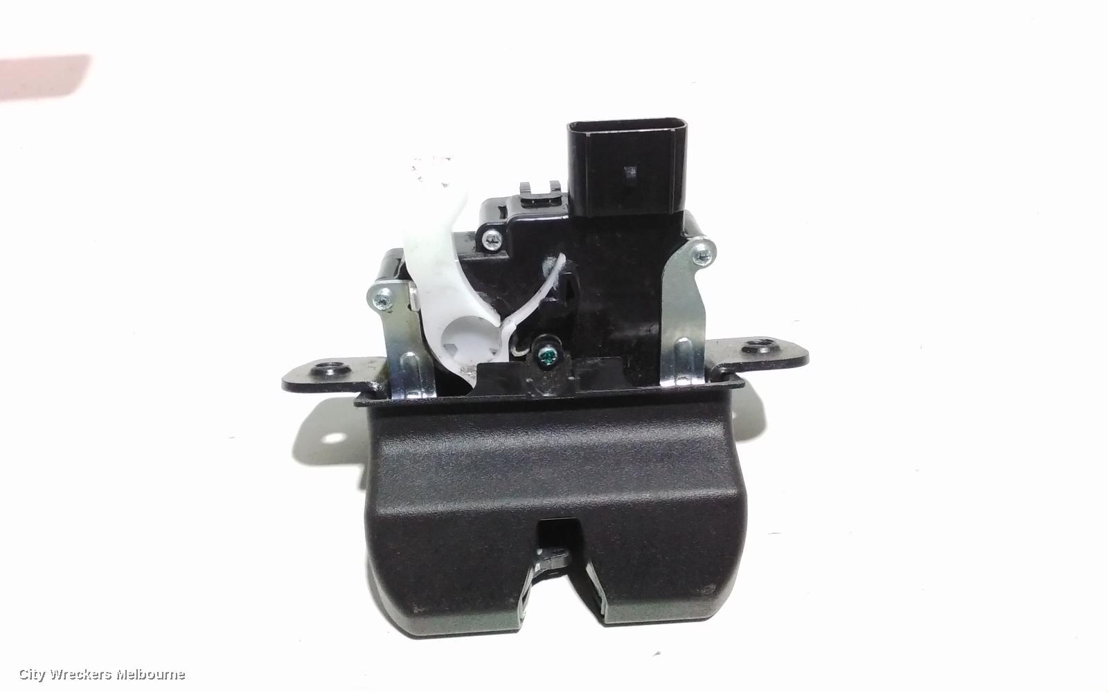 KIA SPORTAGE DOOR/BOOT/GATE LOCK, TAILGATE LOCK, QL, 10/2015 - 08/2021