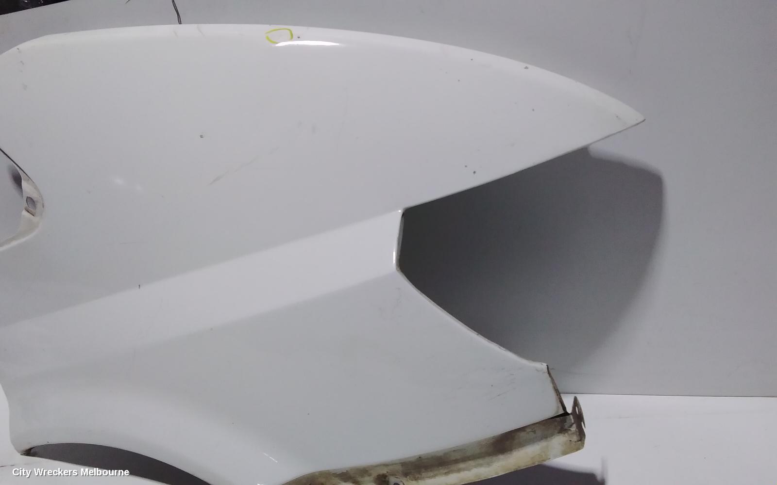 FORD TRANSIT RIGHT GUARD, VH-VJ, VAN & BUS, 10/2000 - 08/2006