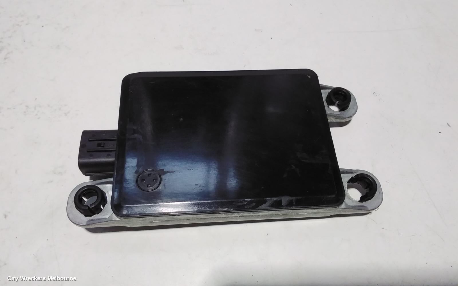 KIA STINGER, CK, 06/2017 - 04/2023, 96400J5000   DISTANCE RADAR SMART CRUISE CONTROL : 92090