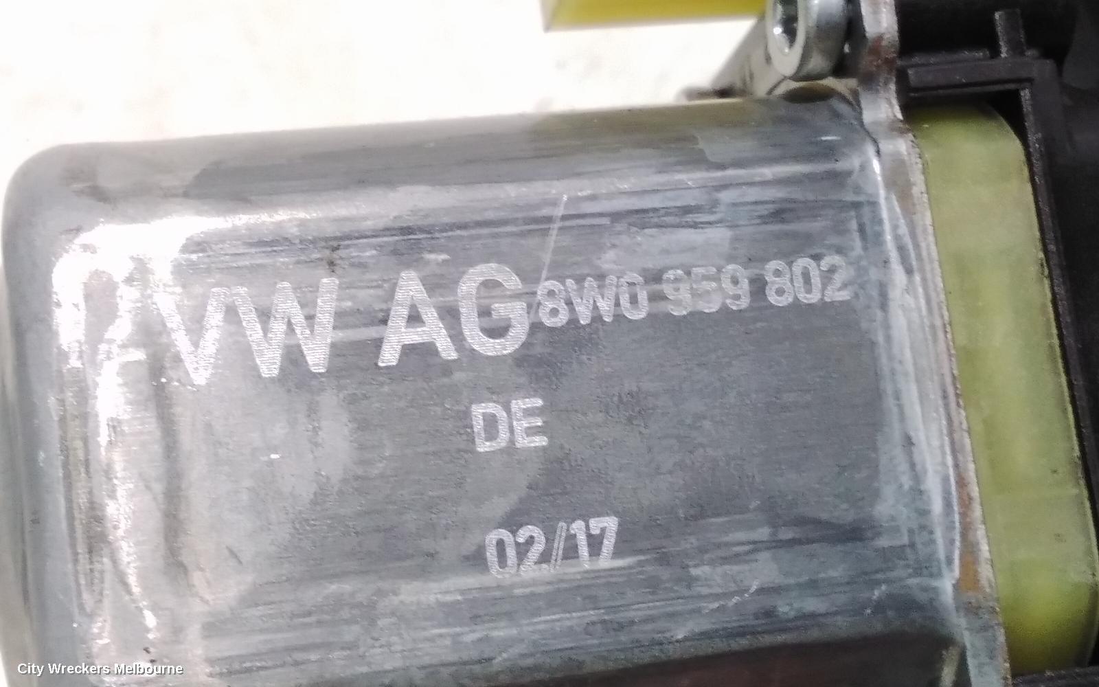 AUDI A4 RIGHT FRONT WINDOW REG/MOTOR, B9 8W, 10/2015 - 01/2025