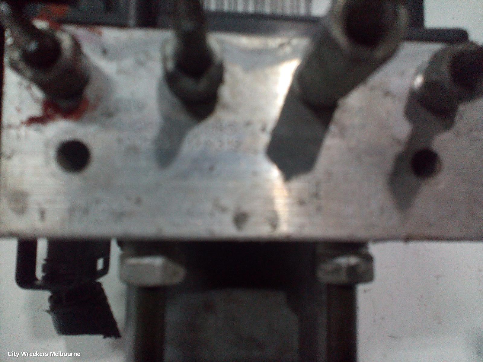 TOYOTA AURION ABS PUMP/MODULATOR, GSV40R, 10/2006 - 03/2012